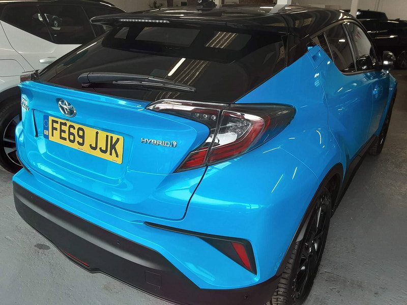 Toyota C-HR 1.8 VVT-h Dynamic CVT Euro 6 (s/s) 5dr 5dr Automatic 2026