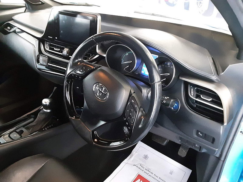 Toyota C-HR 1.8 VVT-h Dynamic CVT Euro 6 (s/s) 5dr 5dr Automatic 2026