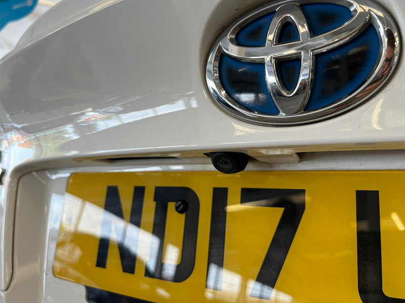 Toyota C-HR 1.8 VVT-h Excel CVT Euro 6 (s/s) 5dr 5dr Automatic 2026