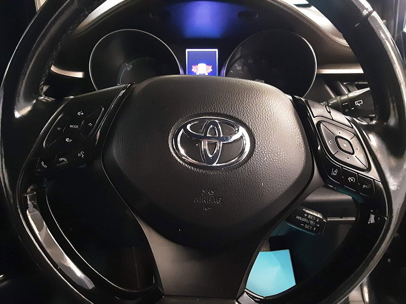 Toyota C-HR 1.8 VVT-h Excel CVT Euro 6 (s/s) 5dr 5dr Automatic 2026
