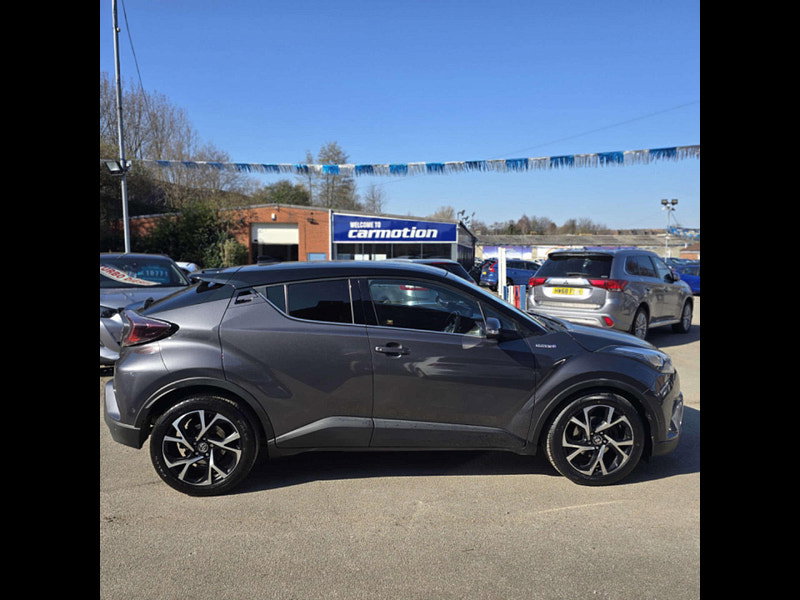Toyota C-HR 1.8 C-HR-Dynamic HEV CVT 5dr 5dr Automatic 2026