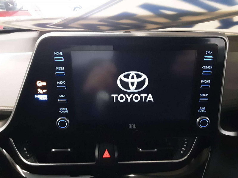 Toyota C-HR 2.0 VVT-h Orange Edition CVT Euro 6 (s/s) 5dr 5dr Automatic 2026