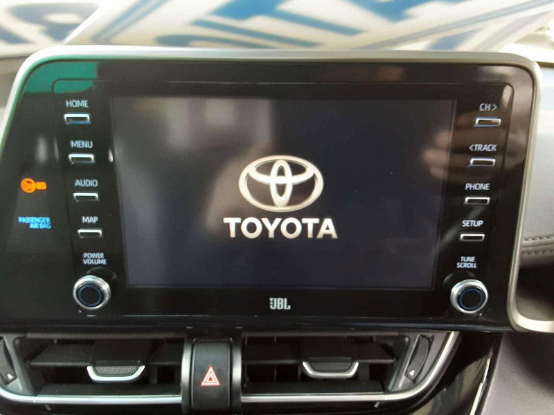 Toyota C-HR 2.0 VVT-h Orange Edition CVT Euro 6 (s/s) 5dr 5dr Automatic 2026