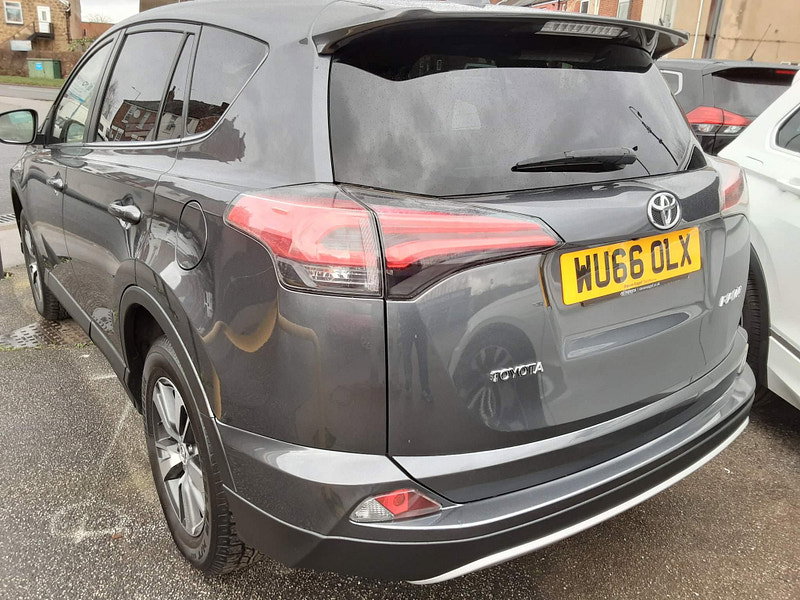 Toyota RAV4 2.0 D-4D Business Edition Euro 6 (s/s) 5dr 5dr Manual 2026