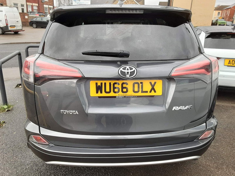 Toyota RAV4 2.0 D-4D Business Edition Euro 6 (s/s) 5dr 5dr Manual 2026