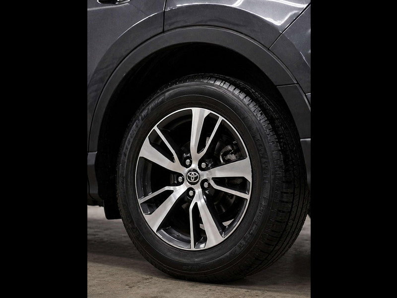 Toyota RAV4 2.0 RAV4 Business Edition D-4D 4x2 5dr 5dr Manual 2026