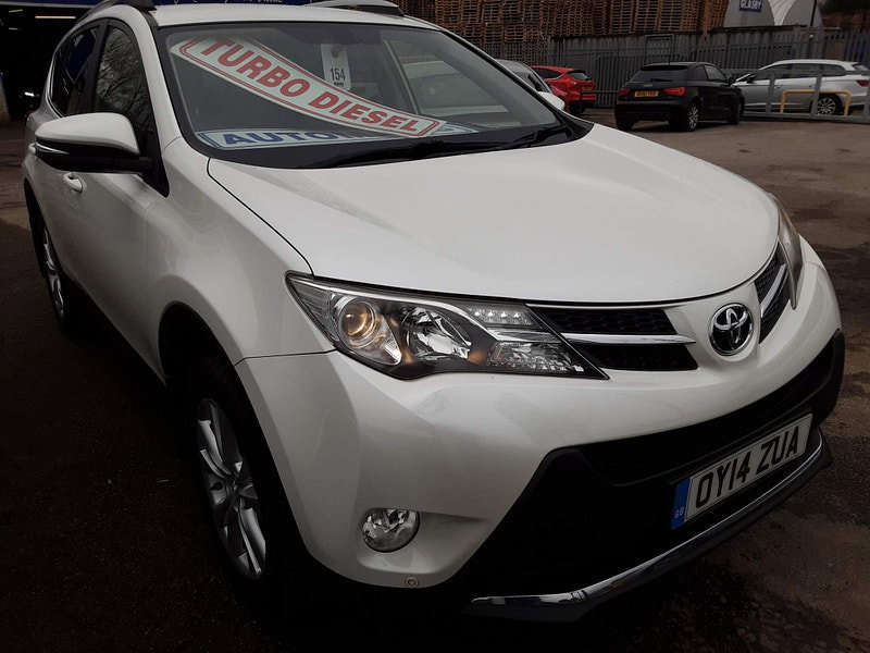 Toyota RAV4 2.2 D-CAT Invincible Auto 4WD Euro 5 5dr 5dr Automatic 2026