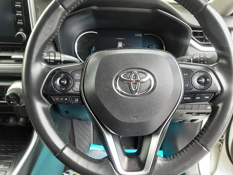 Toyota RAV4 2.5 VVT-h Design CVT Euro 6 (s/s) 5dr 5dr Automatic 2026