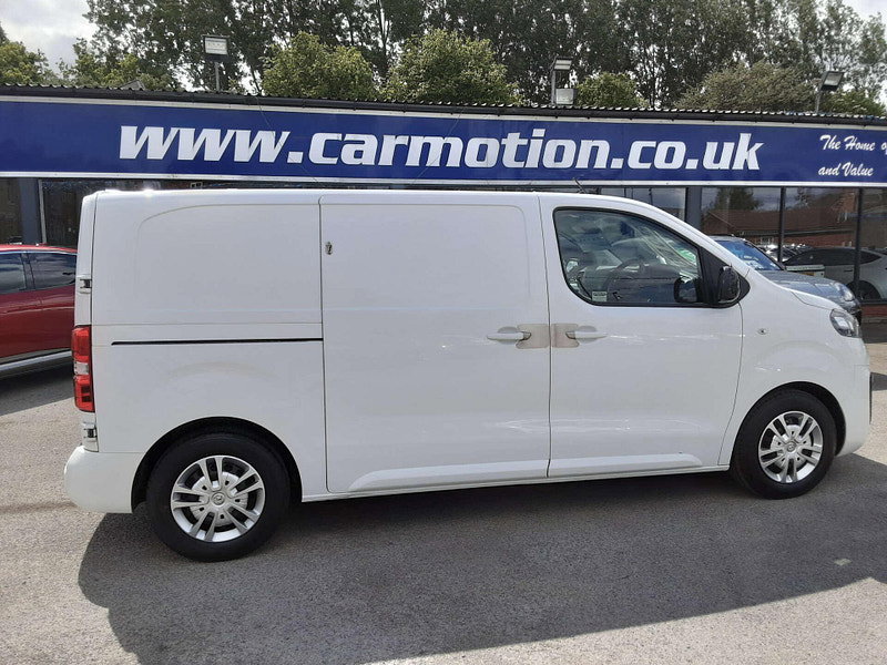 Vauxhall Vivaro 1.5 Vivaro F2700 Sportive S/S 2dr Manual 2026