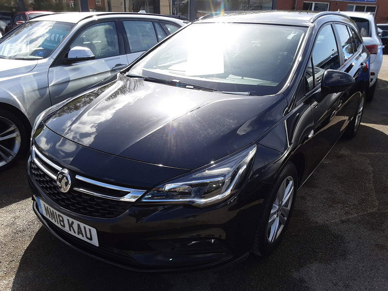 Vauxhall Astra 1.0i Turbo ecoTEC Design Sports Tourer Euro 6 (s/s) 5dr 5dr Manual 2026