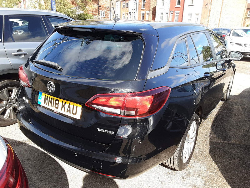 Vauxhall Astra 1.0i Turbo ecoTEC Design Sports Tourer Euro 6 (s/s) 5dr 5dr Manual 2026