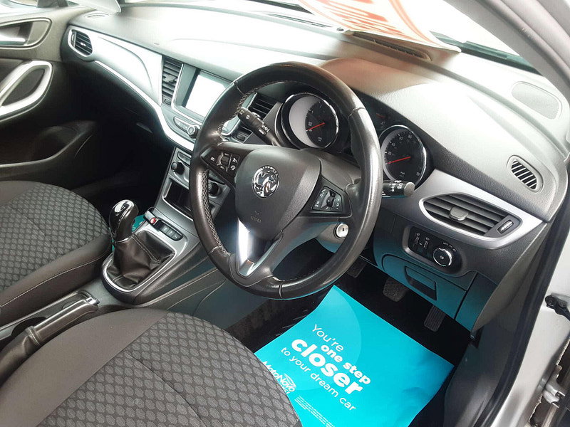 Vauxhall Astra 1.5 Astra Business Edition Nav TD 5dr 5dr Manual 2026