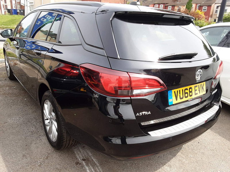 Vauxhall Astra 1.6 CDTi ecoTEC BlueInjection Tech Line Nav Sports Tourer Euro 6 (s/s) 5dr 5dr Manual 2026