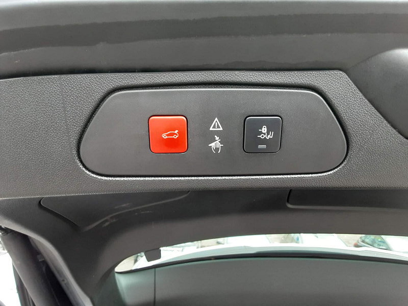 Vauxhall Grandland X 1.5 Turbo D BlueInjection Tech Line Nav Euro 6 (s/s) 5dr 5dr Manual 2026
