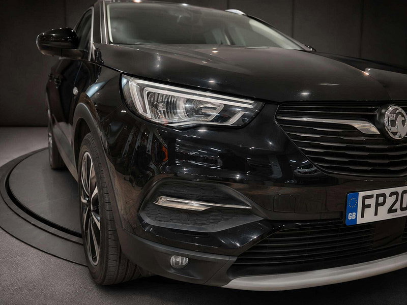 Vauxhall Grandland X 1.6 Grandland X Business Edition Nav Premium Hybrid4 Auto 4WD 5dr 5dr Automatic 2026