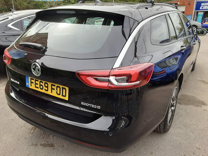 Vauxhall Insignia 1.6 Turbo D ecoTEC BlueInjection Design Sports Tourer Euro 6 (s/s) 5dr 5dr Manual 2026