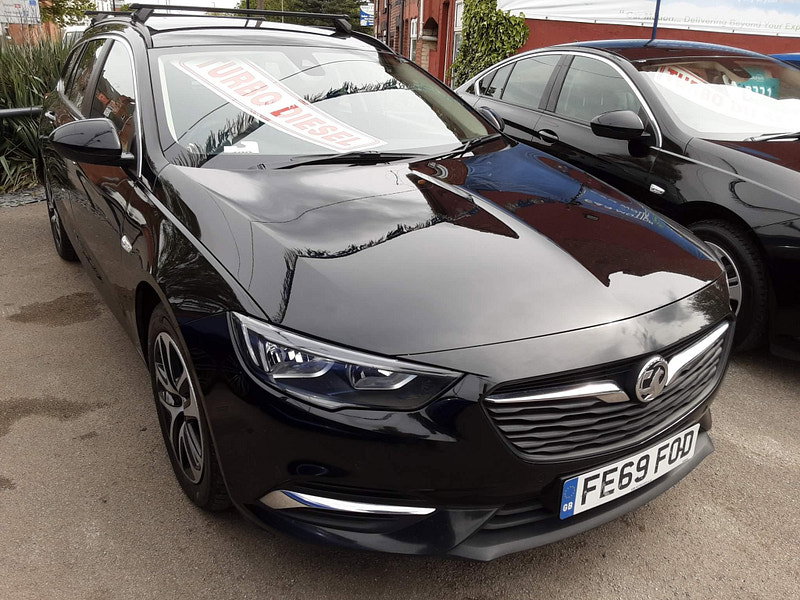Vauxhall Insignia 1.6 Turbo D ecoTEC BlueInjection Design Sports Tourer Euro 6 (s/s) 5dr 5dr Manual 2026