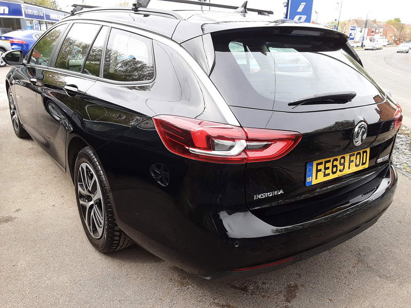 Vauxhall Insignia 1.6 Turbo D ecoTEC BlueInjection Design Sports Tourer Euro 6 (s/s) 5dr 5dr Manual 2026