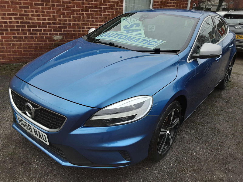 Volvo V40 1.5 V40 R-Design Nav+ T2 Auto 5dr 5dr Automatic 2026