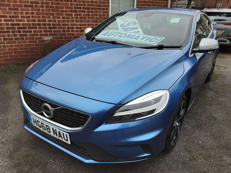 Volvo V40 1.5 V40 R-Design Nav+ T2 Auto 5dr 5dr Automatic 2026