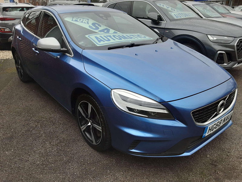 Volvo V40 1.5 V40 R-Design Nav+ T2 Auto 5dr 5dr Automatic 2026