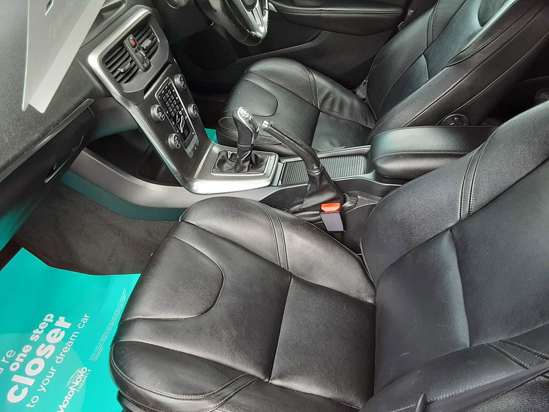 Volvo V40 1.6 D2 SE Lux Euro 5 (s/s) 5dr 5dr Manual 2026