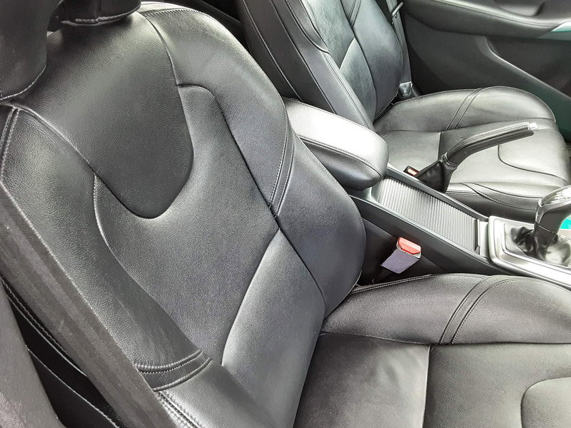 Volvo V40 1.6 D2 SE Lux Euro 5 (s/s) 5dr 5dr Manual 2026