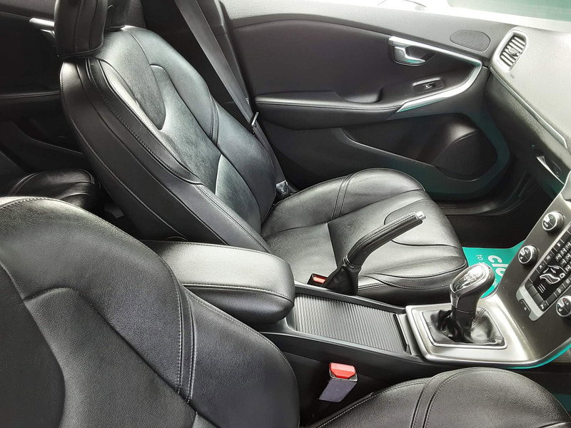 Volvo V40 1.6 D2 SE Lux Euro 5 (s/s) 5dr 5dr Manual 2026