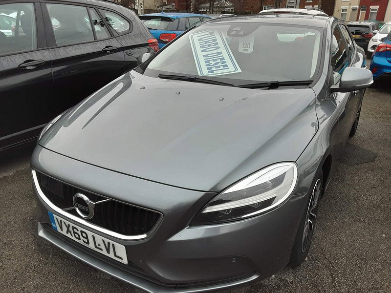 Volvo V40 2.0 D2 Momentum Edition Euro 6 (s/s) 5dr 5dr Manual 2026