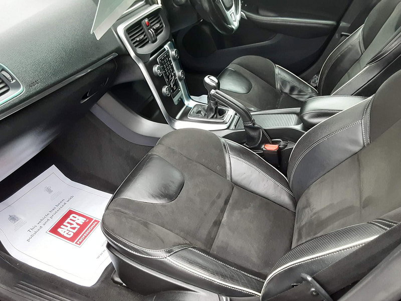 Volvo V40 2.0 D3 R-Design Nav Euro 6 (s/s) 5dr 5dr Manual 2026