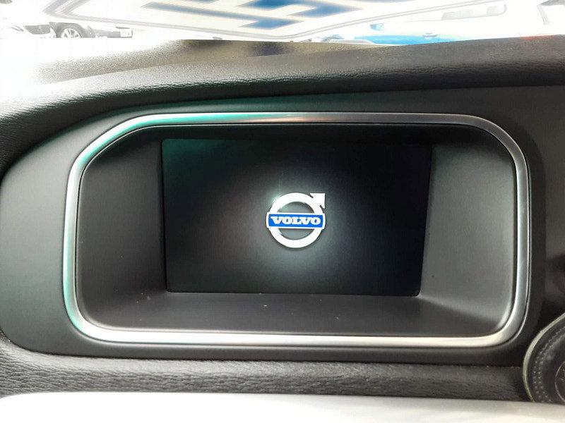 Volvo V40 2.0 D3 R-Design Nav Euro 6 (s/s) 5dr 5dr Manual 2026