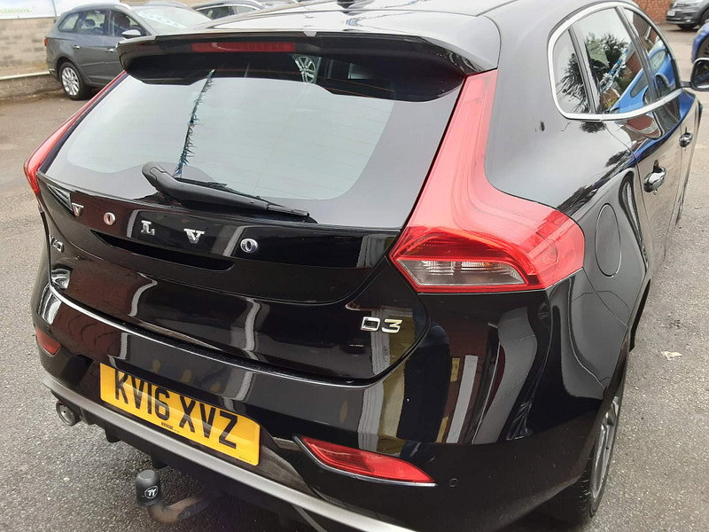 Volvo V40 2.0 D3 R-Design Nav Euro 6 (s/s) 5dr 5dr Manual 2026