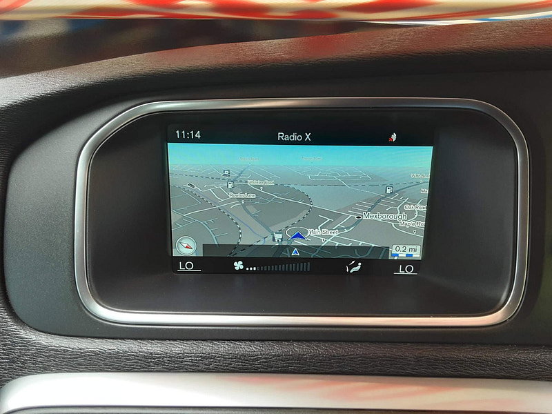 Volvo V40 2.0 D4 R-Design Nav Geartronic Euro 6 (s/s) 5dr 5dr Automatic 2026