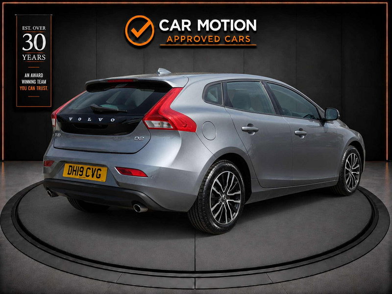 Volvo V40 2.0 V40 Momentum Edition D2 5dr 5dr Manual 2026