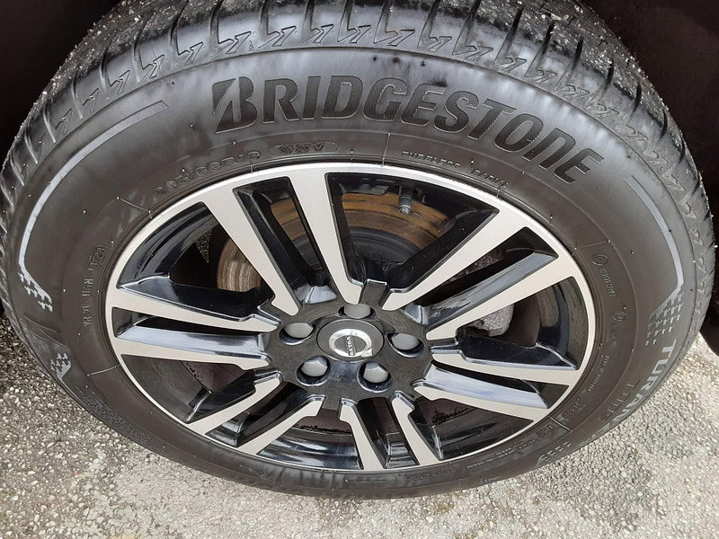 Volvo V40 Cross Country 2.0 D2 Nav Plus Euro 6 (s/s) 5dr 5dr Manual 2026