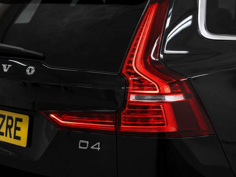 Volvo V60 2.0 V60 Momentum Pro D4 5dr 5dr Manual 2026