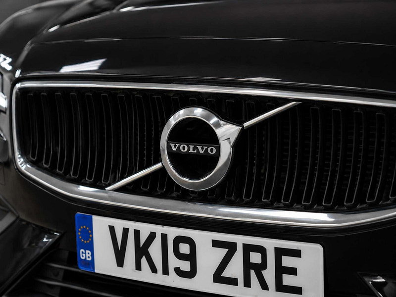 Volvo V60 2.0 V60 Momentum Pro D4 5dr 5dr Manual 2026