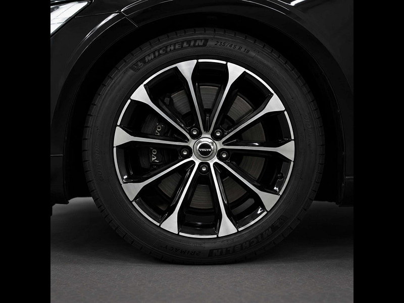 Volvo V60 2.0 V60 Momentum Pro D4 5dr 5dr Manual 2026