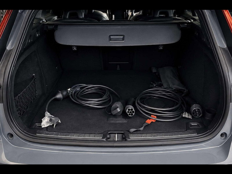 Volvo V60 2.0 V60 R-Design T6 Recharge AWD Auto 4WD 5dr 5dr Automatic 2026