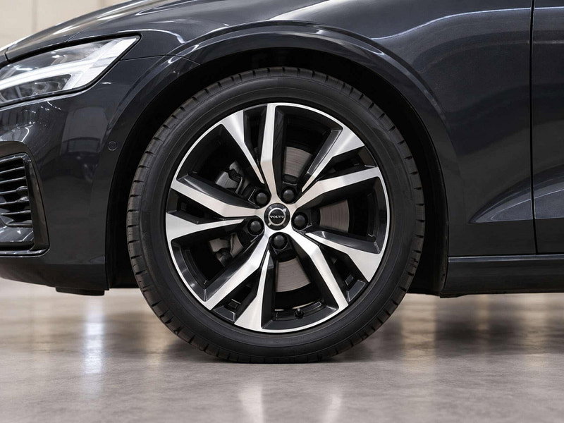 Volvo V60 2.0 V60 R-Design T6 Recharge AWD Auto 4WD 5dr 5dr Automatic 2026