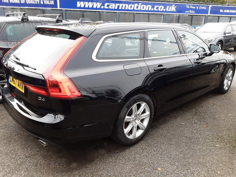Volvo V90 2.0 D4 Momentum Auto Euro 6 (s/s) 5dr 5dr Automatic 2026