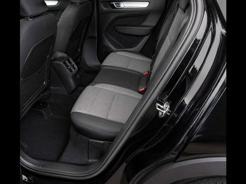 Volvo XC40 1.5 XC40 Core T4 Recharge Auto 5dr 5dr Automatic 2026