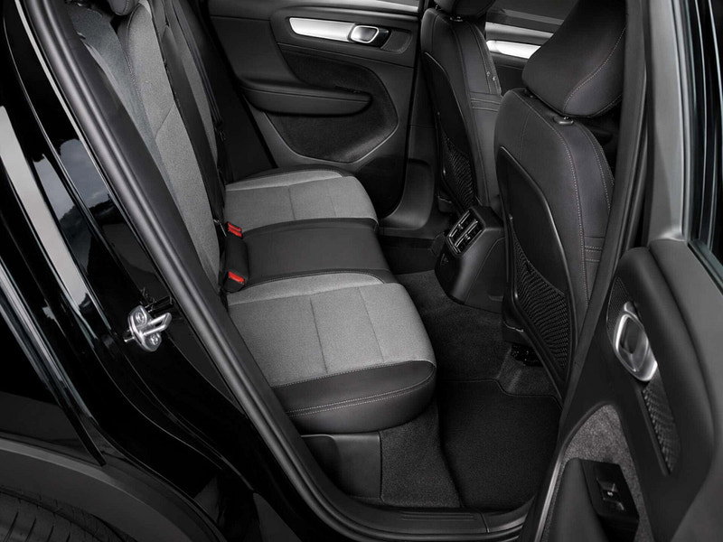 Volvo XC40 1.5 XC40 Core T4 Recharge Auto 5dr 5dr Automatic 2026
