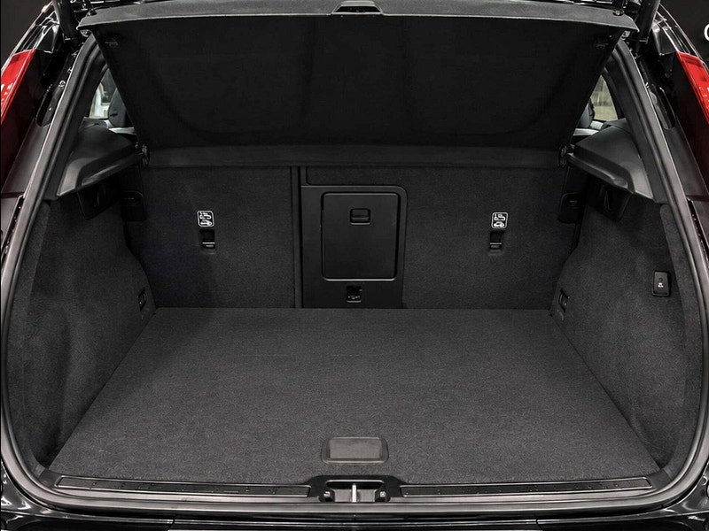 Volvo XC40 1.5 XC40 Core T4 Recharge Auto 5dr 5dr Automatic 2026
