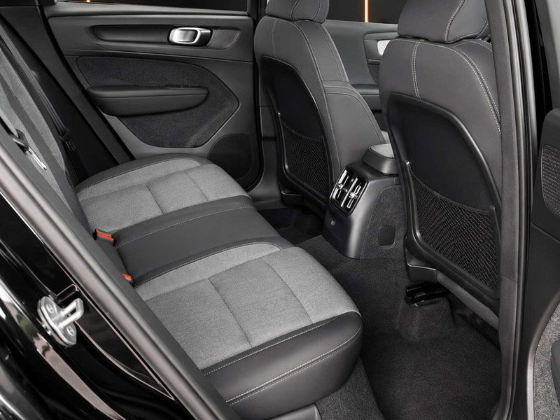 Volvo XC40 1.5 XC40 Core T4 Recharge Auto 5dr 5dr Automatic 2026