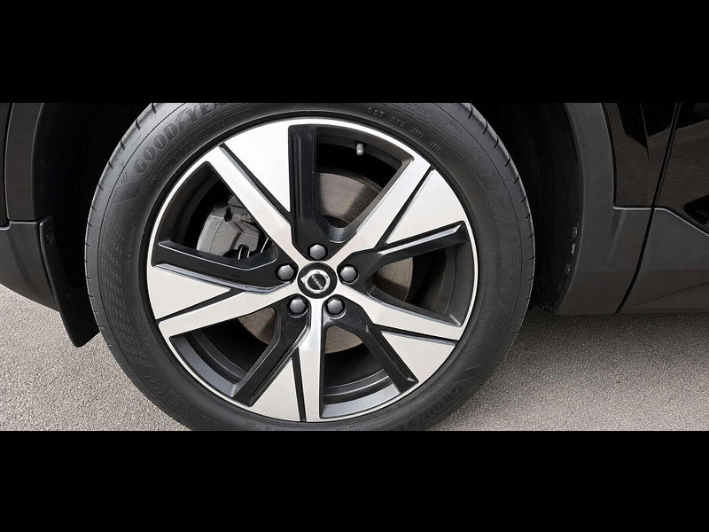 Volvo XC40 1.5 XC40 R-Design T4 Recharge Auto 5dr 5dr Automatic 2026