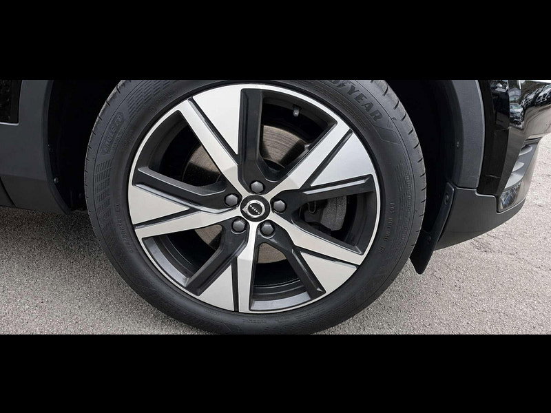 Volvo XC40 1.5 XC40 R-Design T4 Recharge Auto 5dr 5dr Automatic 2026