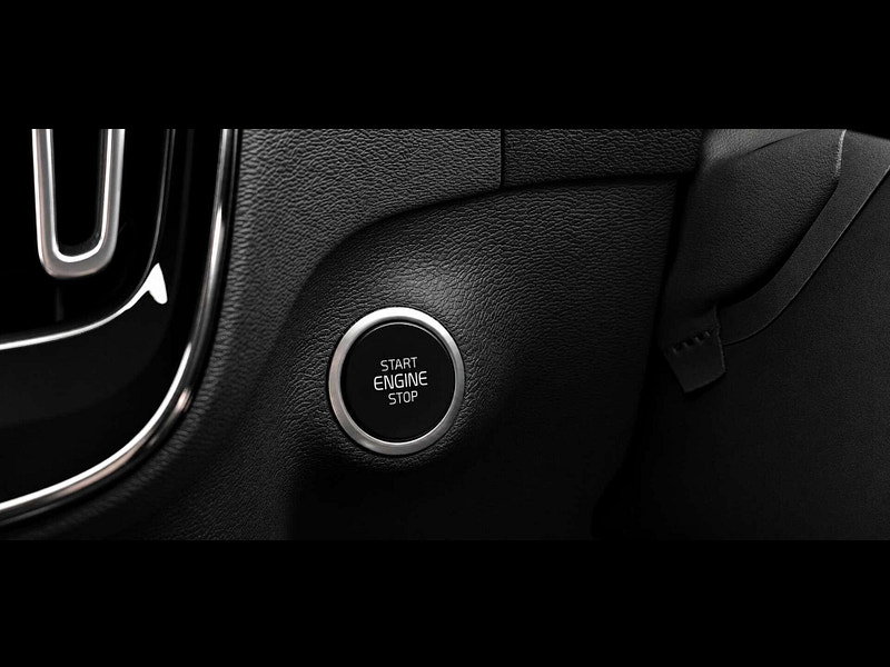 Volvo XC40 1.5 XC40 R-Design T4 Recharge Auto 5dr 5dr Automatic 2026