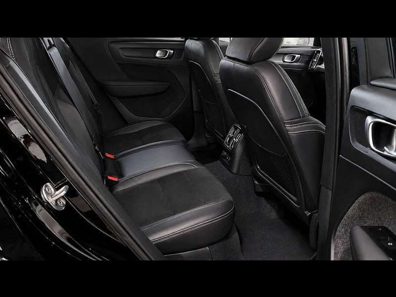 Volvo XC40 1.5 XC40 R-Design T4 Recharge Auto 5dr 5dr Automatic 2026