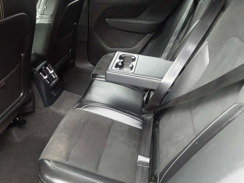 Volvo XC40 1.5 XC40 R-Design T5 Recharge Auto 5dr 5dr Automatic 2026
